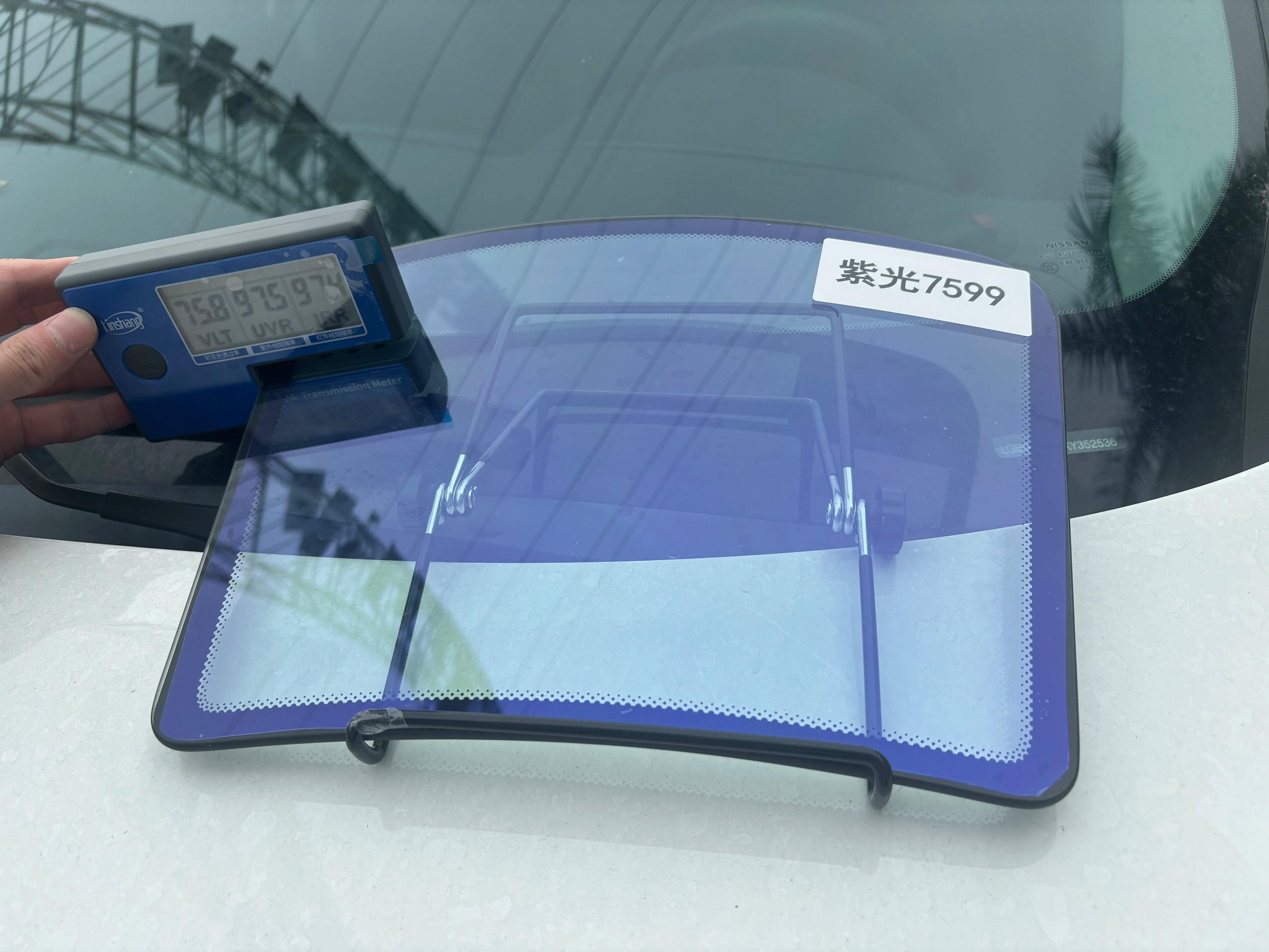 Glossy Armor Anti Scratch UV99% Protection 2 Mil Chameleon Blue/Green/Red Mirror Window Tint Film 90% IR Rejection 7-year